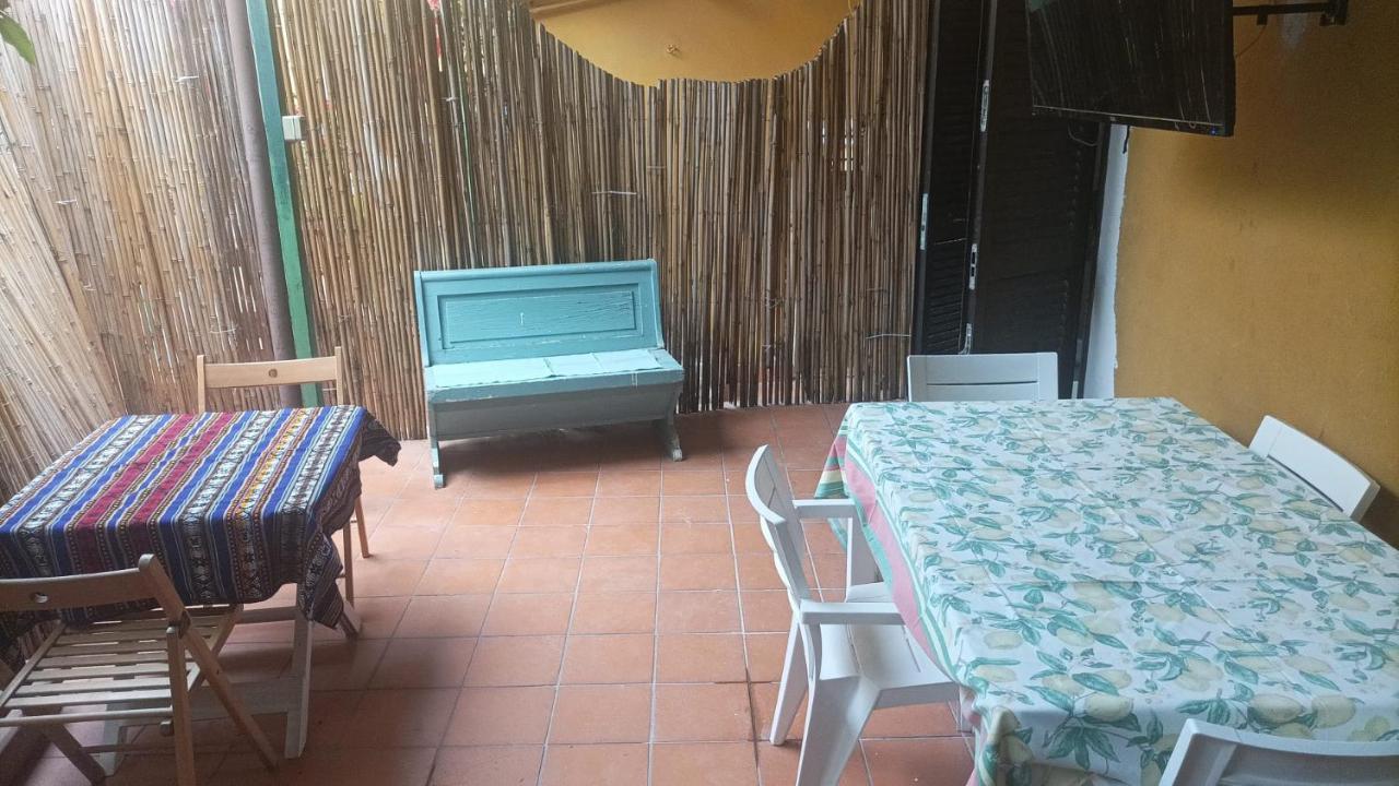 Il Giardino Nascosto Hotel Наполи Екстериор снимка