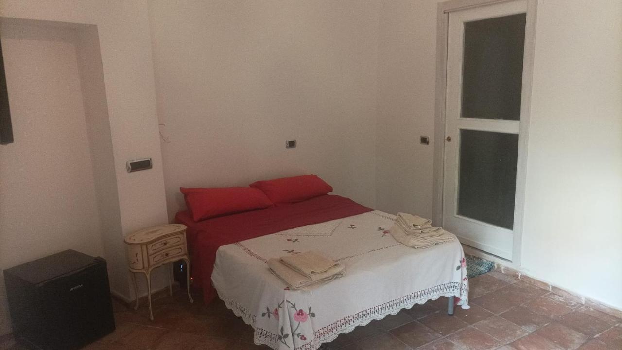 Il Giardino Nascosto Hotel Наполи Екстериор снимка